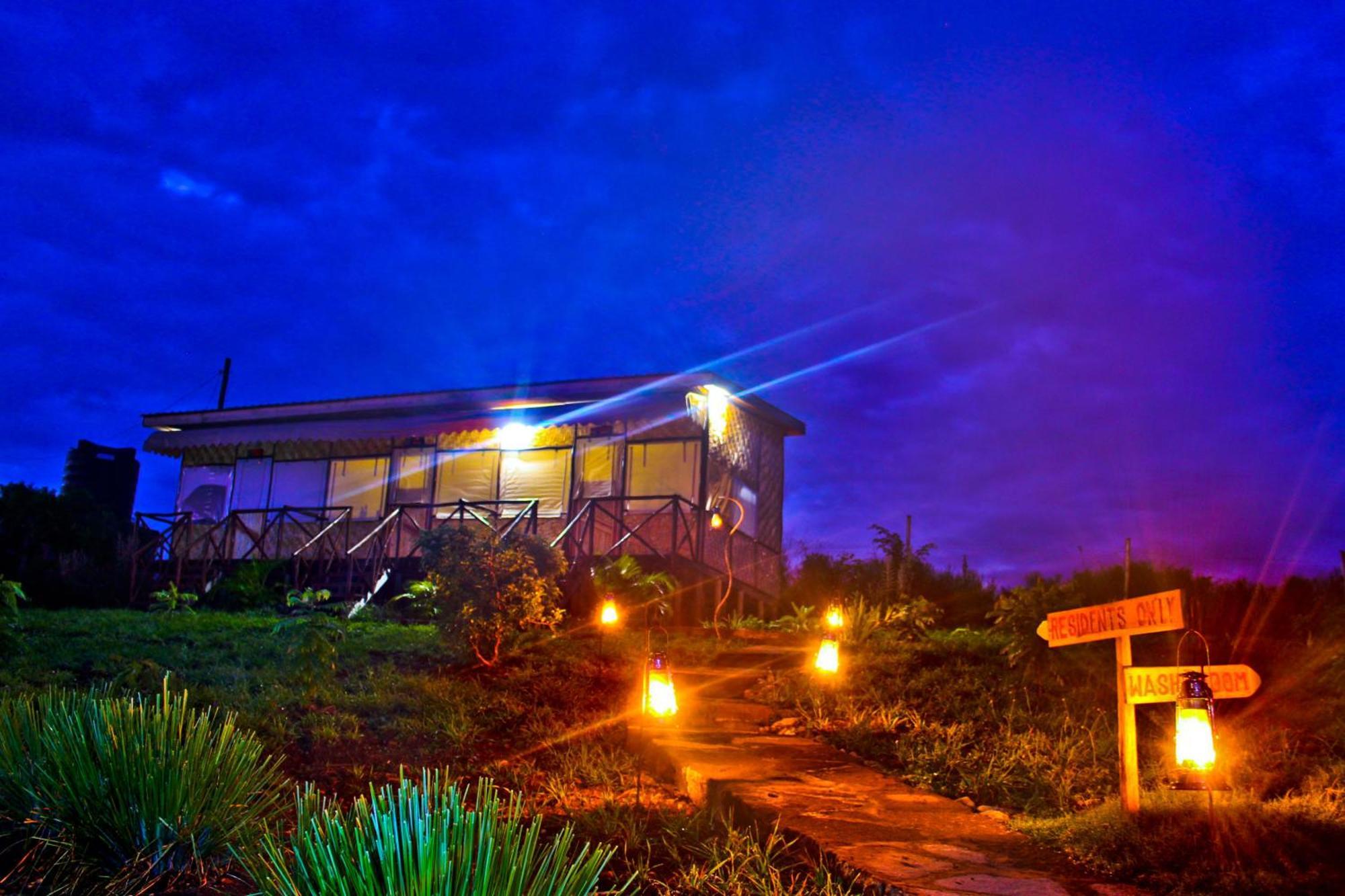 Wild Tracks Overland Camp Kasese Rum bild